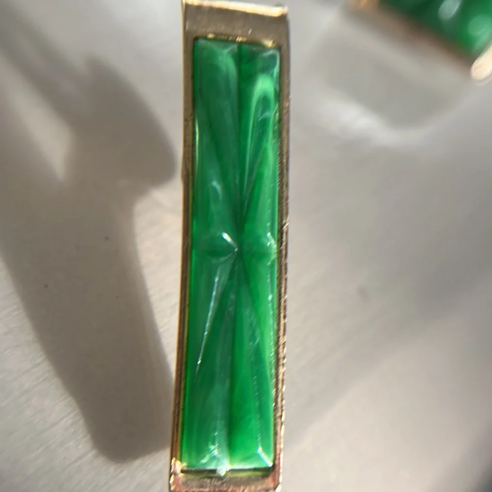 Vintage Jade Glass Toggle Cuff Links & Tie Bar